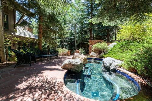 Pinehurst Townhome by Vail Realty in Beaver Creek, USA