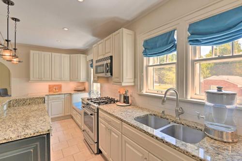 Spacious Nashville Retreat about 6 Mi to Broadway! - image 26