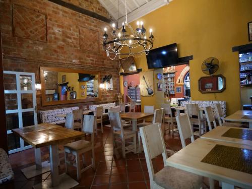 Restaurant, Hotel Casa de Las Palmas in Getsemani