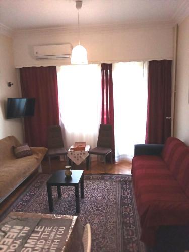 FENIAS APARTMENTs chambre d'hôte Néa Ionía