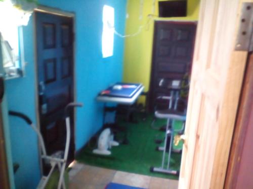 Fitness centar, Buckingham Villa And Suites-Private Bath - Hot water/A/C in Silver Hill