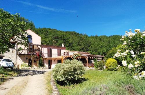 Métairie de Lamourade - Un écrin de nature sereine - Location saisonnière - Saint-Ferriol