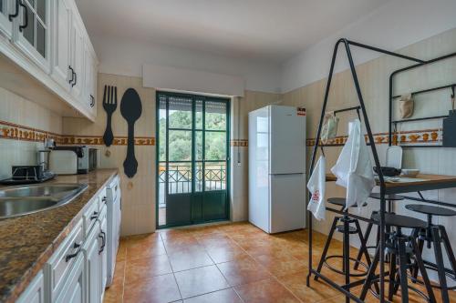 ห้องครัว, Santa Luzia in อัลเคเซอ โด ซาล