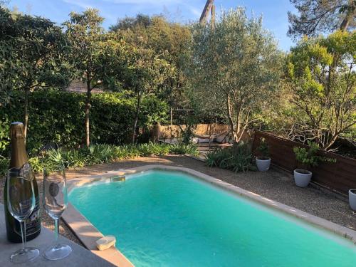 Villa familiale spacieuse avec piscine gîte à louer Alpes-Maritimes
