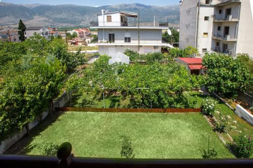 WOODEN HOUSE IN IOANNINA