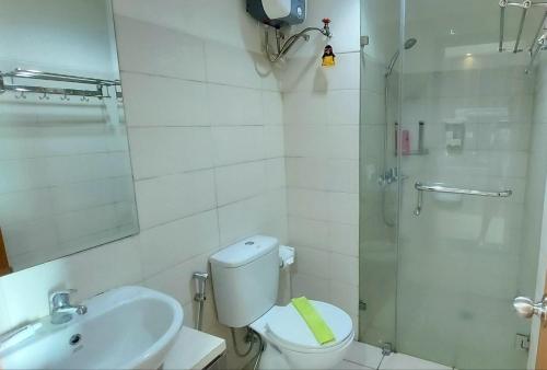 ホーミー ウッドランド パーク アパートメント ニア カリバタ プラザ