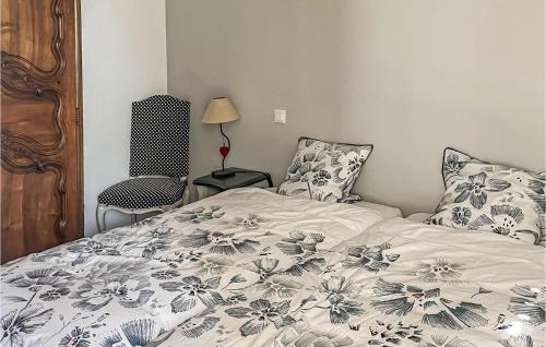 2 Bedroom Stunning Apartment In Pradelles