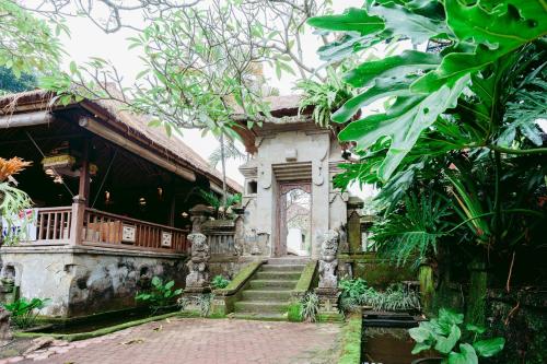 Pertiwi Resort & Spa