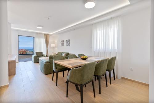 Remaneo Aparthotel 4