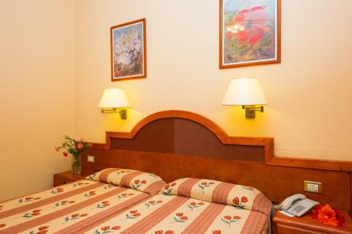 1 double bed