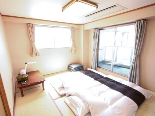 Standard Japanese Double Or Twin