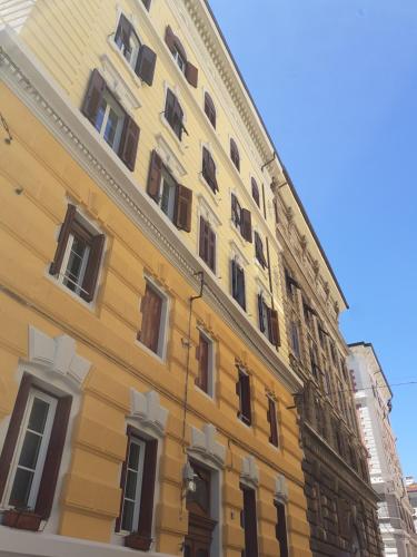 Pied at Terre, Terst (fotografie 7)
