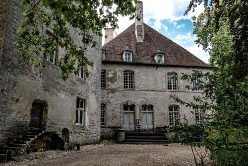 Hostellerie du Chateau Bellenaves