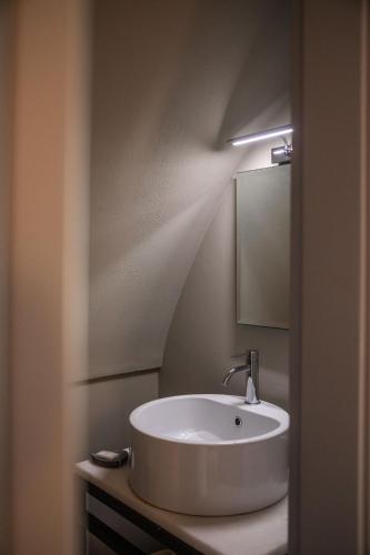 374887400 Masseria San Giovanni - Epoca Collection