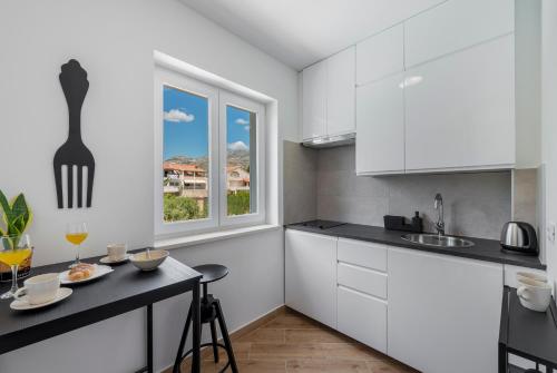 Villa Gold Residence 4 4