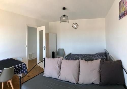 Appart Gare TGV vue panoramique sur la ville