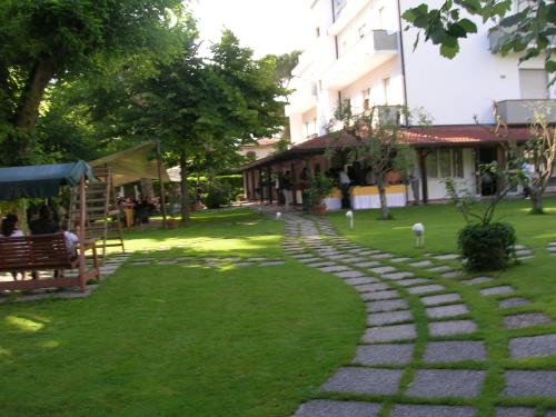 Hotel La Bussola - image 4