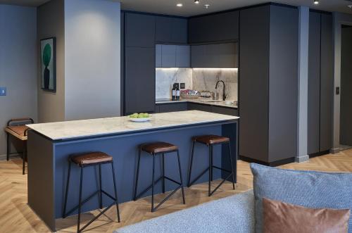 bucătărie, The Rockefeller Hotel by NEWMARK in Cape Town