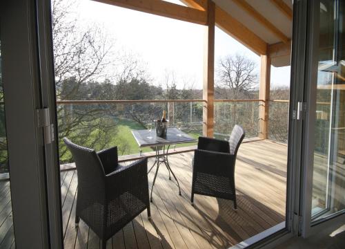 Erkély/terasz, Apple Tree Lodges in Leavenheath