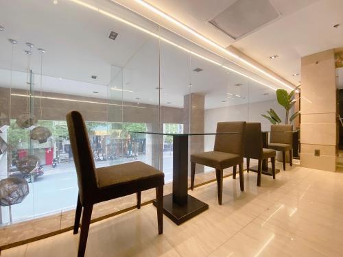 Restoran, The Luxe Hotel Saigon in Ho Chi Minh