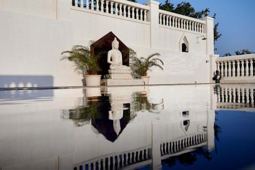 StayVista at Ananda Villa