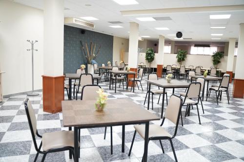 Hotel godisa in 阿爾加馬西利亞德卡拉特拉瓦