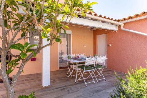 Gruissanne - Maison avec piscine à 150m de la plage