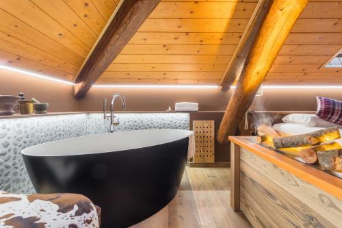 John Luxury Suites 4