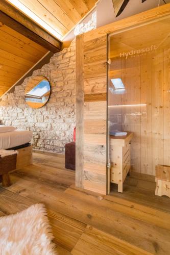 John Luxury Suites 3