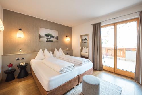 Standard Double Room with Terrace
