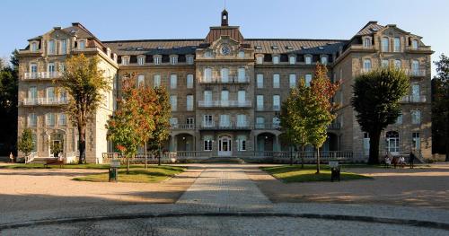 Edificio histórico Mondariz-Balneario, tranquilidad, ideal para el teletrabajo