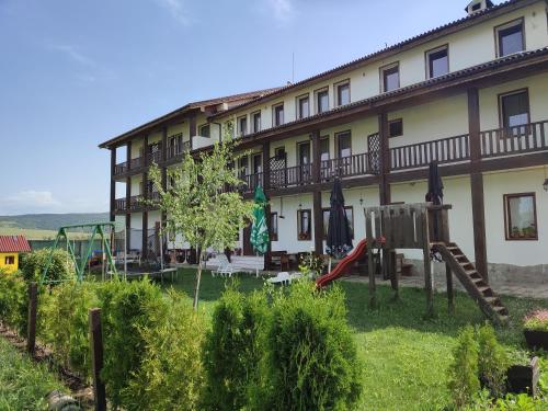 Accommodation in Belchin