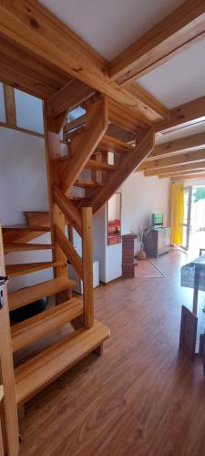 Viesnīcas āriene, Siedlisko Kromienice in Krzywe (Mragowo)