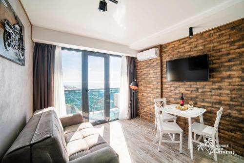 Studio Apartment with Sea View