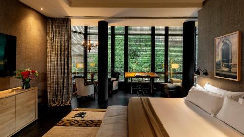 room detail thumbnail 0
