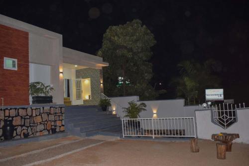 Vista exterior, INZOZI AFRICA HOUSE B&B-Gishushu in Kigali