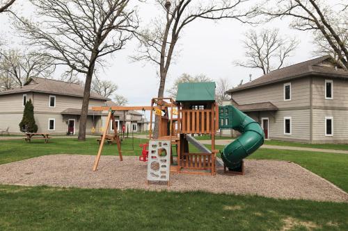Playground, Bay Colony 774 - Upper in Nisswa (MN)