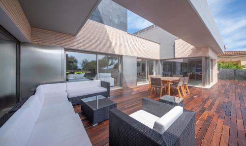 Villa image 5