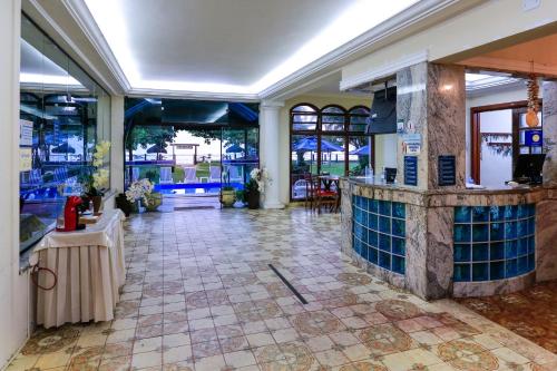 Előcsarnok, Indaia Praia Hotel in Bertioga