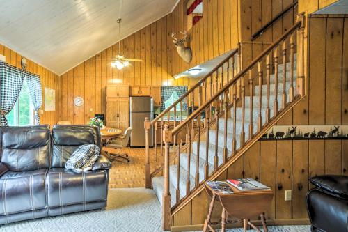 Secluded Woodsy Watersmeet Cabin with Fire Pit! in Watersmeet, USA