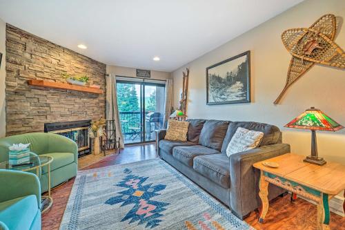 Durango Resort Condo with Balcony and Mtn Views! in Durango Mountain Resort, USA
