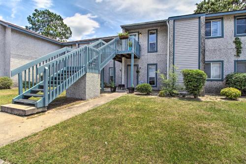 Hinesville Condo Grill, 4 Mi to Fort Stewart