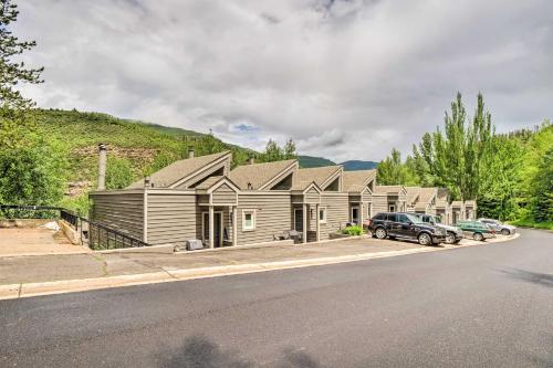 Chillside Chalet Modern West Vail Townhouse!