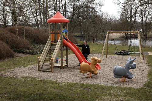 Játszótér, Hotel Kongensbro Kro in Ans By