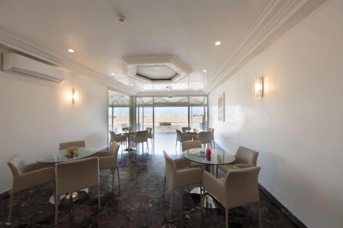Hotel Riviera - image 13