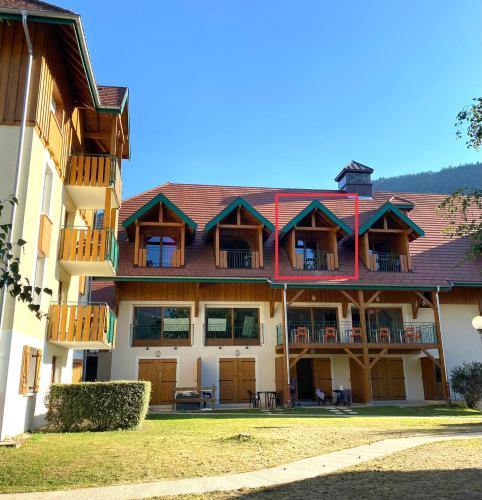 A szálláshely kívülről, LE NID DU BIRDIE, Giez, Proche du lac d’Annecy in Giez