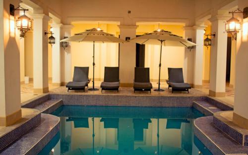 374996260 GRAN HOTEL VICTORIA