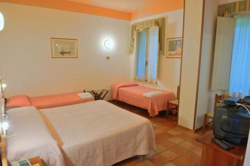 Ferretti Hotel Room Type - Quadruple Room