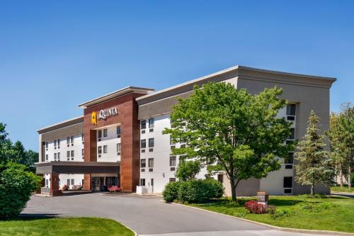 La Quinta Inn & Suites by Wyndham Columbus Dublin