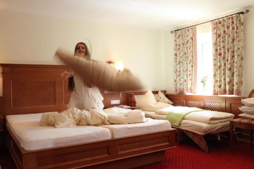 Die Lilie / Hotel Garni - image 11